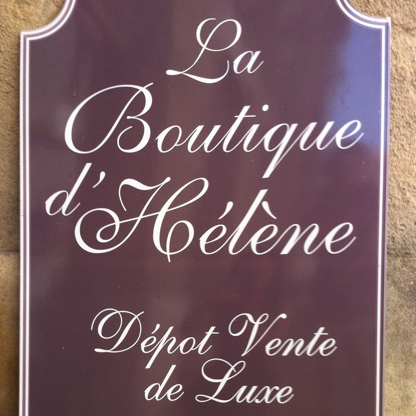 La boutique d’Hélène, 8 Rue du Théâtre