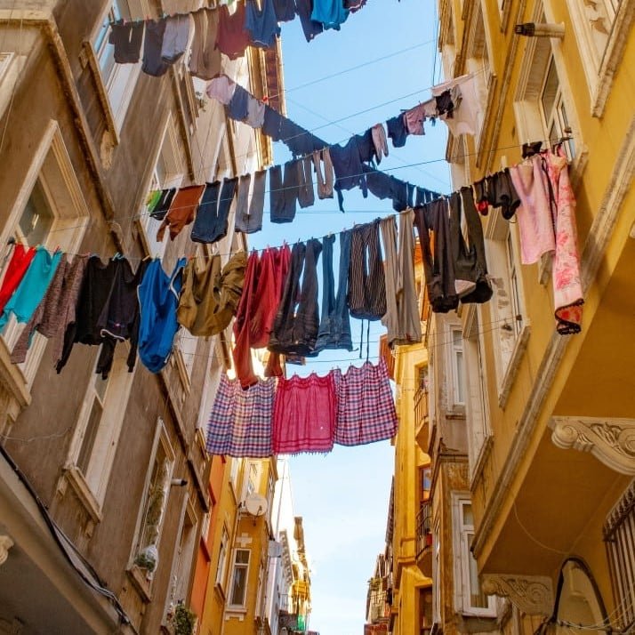 ruelle avec linge propre