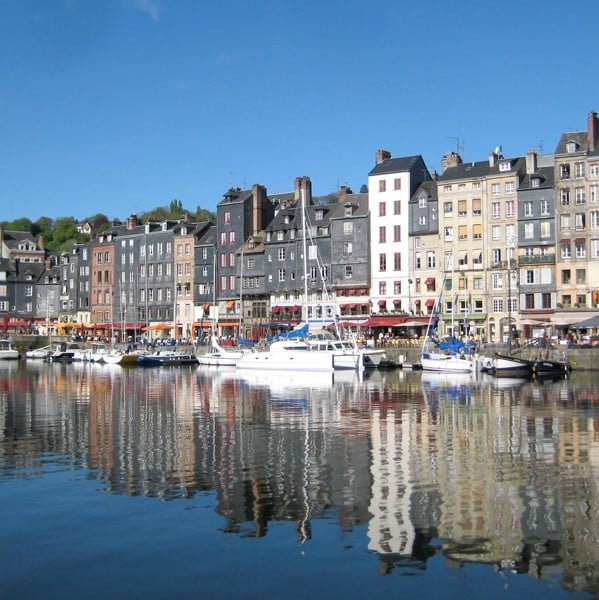 Le Vieux Bassin, port de plaisance