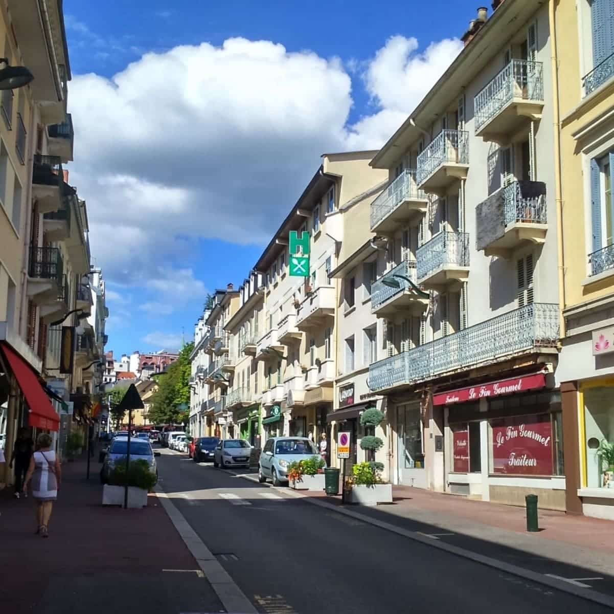 centre ville d'aix les bains