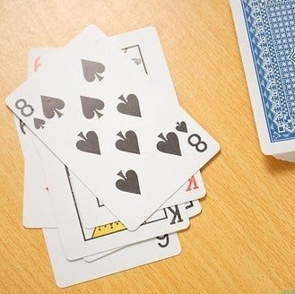 Play Crazy Eights Step